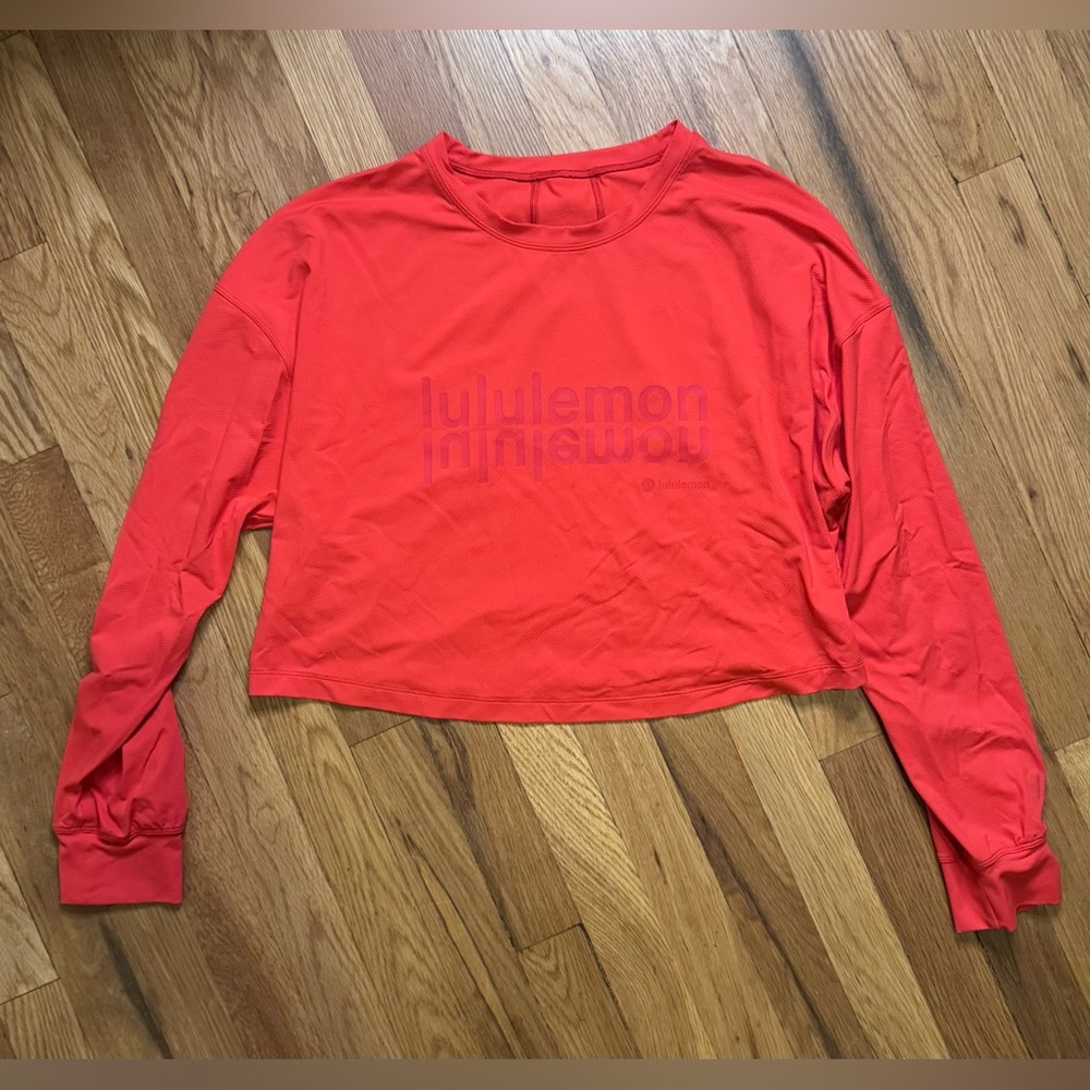 Lululemon Red Logo Cropped Top sz M/L